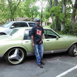 Meet your Posher, Robert